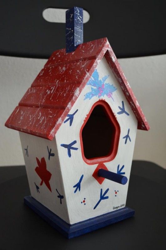 25+ DIY Decorative Bird House