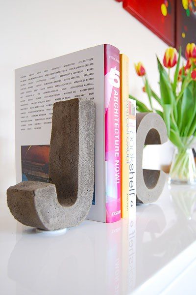 30+ Decorative DIY Bookends To Spruce Up Your Shelves